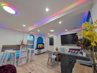 Luxury Santorini Boutique Suite with a Mediterranean Soul - 15m to Heathrow Windsor Ascot Legoland with Free Parking - Chambres d’hôtes Taplow