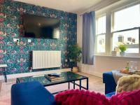 Convenient 5 bed in central Faversham with parking - Chambres d’hôtes Kent