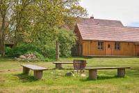 Haus Hohenholz Landhaus, Sauna, Kaminofen, parkähnlicher Garten - Chambres d'hôtes Krackow