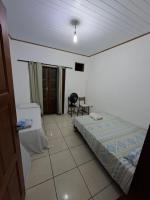 CASA DE HOSPEDAGEM FLORES PARATY 700 METROS DO CENTRO COM CAFÉ da MANHÃ - B&B Paraty