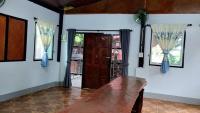 ห้องเช่าพิภูตะวัน - B&B Ban Lom