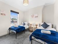 Stoke Work Stay - Contractors and Families - Sleeps 6 - Ferienwohnung Stoke-on-Trent