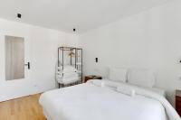 Cozy, bright and air-conditioned - close to Paris - B&B La Plaine-Saint-Denis