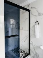 4 at Granada 1 - B&B East London