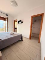 Deluxe Tweepersoonskamer met 2 Aparte Bedden en Uitzicht op Zee