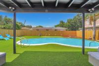 Oasis With Pool and Putting Green - Ferienwohnung Hollywood
