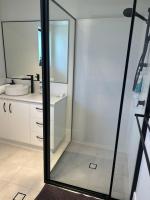 Modern Home in Quiet Albany Area - Bed and Breakfast Cuthbert