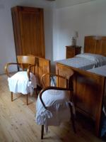 Zweibettzimmer mit Gemeinschafts-WC