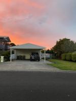 Phillip Island Beach House - Walk to Beach - Cowes - Pet Friendly - B&B Cowes