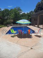 Chácara agradável com piscina - B&B Brotas