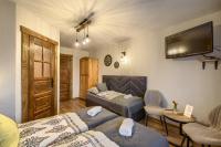 Deluxe Double Room (2 Adults + 1 Child)