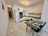 Penthouse with views of Msida Yacht Marina and Valletta - B&B Misraħ Il-Barrieri