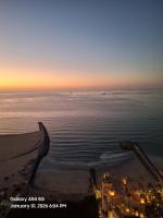 Cozy rooms inside Apartment near Ajman beach - B&B Ajman