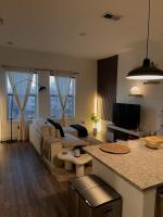 Top Floor Downtown 1BR, Stadium Views, 5 Min Walk to Stadium - B&B Atlanta