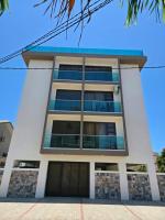 Sea'Amore - Modern & Luxury Apartment - 7mins walk to Flic en Flac Beach - Covered Parking - WiFi - Easy Living & Self Catering with Premium Amenities - Ferienwohnung Flic en Flac