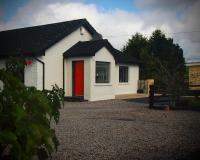 Quiet Riverside Stopover by the Shannon, Perfect for Work Stays and Weekend Breaks - Ferienwohnung Leitrim