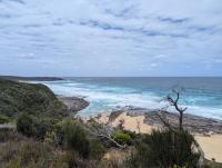 Mollymook Den Coastal Retreat - Walk to Beach & Town - Chambres d’hôtes Mollymook