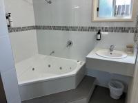 Camera Queen con Vasca Idromassaggio