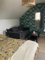 chambre spacieuse indépendante PDJ inclus - Chambres d'hôtes Plougastel-Daoulas
