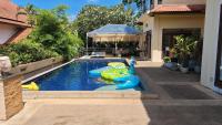 SAMUI BOHO FAMILY 4BR Villa Big Private Pool Sea View Balcony Renovated 2026 Walking to Beach 110m - B&B Ko Samui