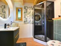 Domek u Pusi z jacuzzi - Chambres d’hôtes Solina