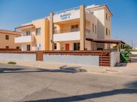 TelMar Sunrise View 100m from the Sea - B&B Larnaca