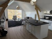 Le 52 - votre appart tout confort, au calme & à proximité de tout - B&B Laval