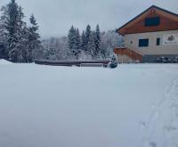 Burgbichl Apartments - Ferienwohnung Rothenthurn