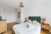 Duplex lumineux avec terrasse Courbevoie - 6P - B&B Courbevoie
