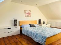 Gorgeous House by City Walls - Ferienwohnung Canterbury