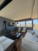 Cabaña balcón de potrerillos 2 habitaciones vista al lago y montañas - B&B Ciudad Luján de Cuyo