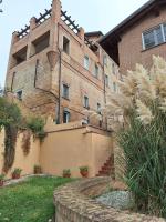 La Bordona Monferrato cobalto e corallo - B&B Altavilla Monferrato