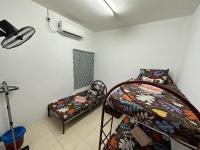 EmyNuar Homestay - B&B Batu Kurau