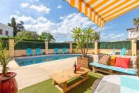 SWIMING-POOL house in dowtown, beach, WIFI - B&B Empuriabrava