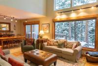 3 BDR Mountain Home with Hot Tub Minutes to Lifts - Chambres d’hôtes Breckenridge