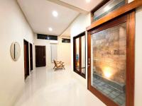 Omi Homestay - Ferienwohnung Praya