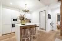 The Velarde Business Suite Super Luxury 2BR Apartment Optimized for Remote Work Alquiler temporal - B&B Madrid