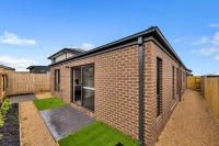 IK homes - B&B Clyde North