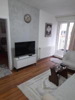 Tini Apartment - Chambres d’hôtes Pristina