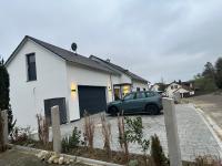 Holzliebe mit Donaublick - B&B Kaisheim