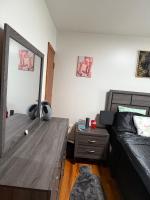 Private Room 15 Mins to Times Square NYC - Ferienwohnung West New York
