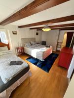 Avenue 15 Boudry Suites - B&B Boudry