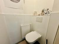 Happy Home near Airport - Free Parking - Chambres d’hôtes Schwechat
