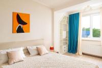 Cozy,bright,central with an in-house restaurant - B&B Chişinău