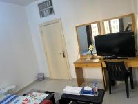 #001Regular Room in Abu Dhabi - B&B Abu Dhabi Island and Internal Islands City