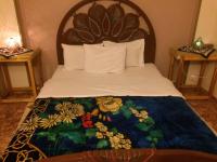 Sphinx - B&B Al Karnak