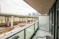 Modern 1Bedroom Condo with Balcony Downtown Toronto - B&B Toronto
