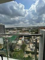 Cozy apartment in Westlands near Sarit & GTC with Rooftop Gym- longstay Disc - Chambres d'hôtes Nairobi