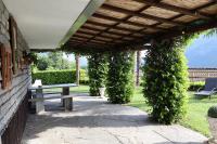 Casa Bellavista Rovio, Appartamento Terrazza - B&B Rovio