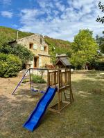 La métairie basse Dordogne 2 Gites pour 18 personnes au total - Chambres d'hôtes Saint-Aubin-de-Nabirat